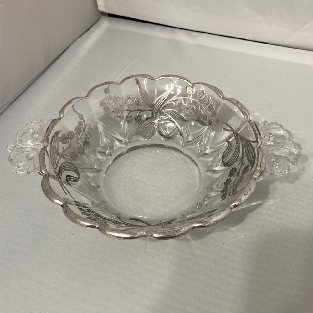 Intricate Clear Glass Serving Bowl with Handles